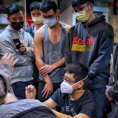 向物理治療師學習最專業的科學知識與技術 向物理治療師學習最專業的科學知識與技術
